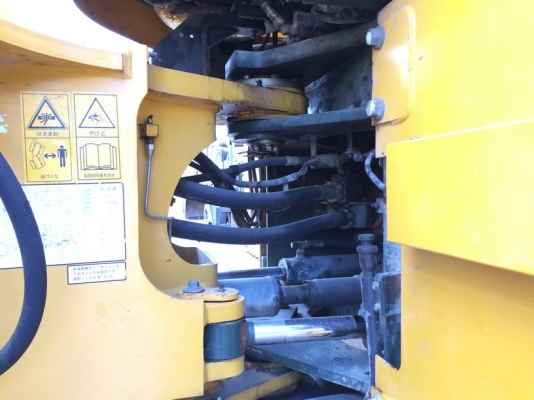 รถตัก Kawasaki รุ่น 85ZV ปี 2008 บุ้งกี๋ 3.7 คิว ยาง 23.5-25 (เท่ากับ WA430-5) ราคาถูกครับ