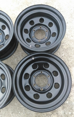 ขายล้อลาย Rock 16x8 ลบ 30 สวยๆครับ