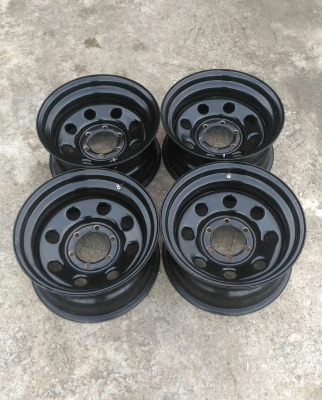 ขายล้อลาย Rock 16x8 ลบ 30 สวยๆครับ