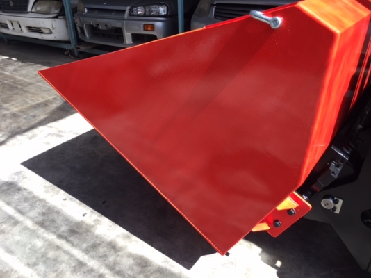 ขายรถโฟลคลิฟท์ TOYOTA 8FD25 ,1322ชั่วโมง, เครื่องยนต์ดีเซล 1DZ III ,งาปรับคว่ำหงาย, เสายกสูง 5.5 เมตร , ปุ้งกี๋นอกปากกว้าง 1.5 เมตร หนา 6 มิล, นำเข้าแท้จากญี่ปุ่น 100\%  ( รถไม่เคยใช้งานในเมืองไทย นำเข้าจากญี่ปุ่น )