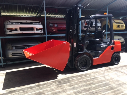 ขายรถโฟลคลิฟท์ TOYOTA 8FD25 ,1322ชั่วโมง, เครื่องยนต์ดีเซล 1DZ III ,งาปรับคว่ำหงาย, เสายกสูง 5.5 เมตร , ปุ้งกี๋นอกปากกว้าง 1.5 เมตร หนา 6 มิล, นำเข้าแท้จากญี่ปุ่น 100\% ( รถไม่เคยใช้งานในเมืองไทย นำเข้าจากญี่ปุ่น ) ขายรถโฟลคลิฟท์ TOYOTA 8FD25 ,1322ชั่วโมง, เครื่องยนต์ดีเซล 1DZ III ,งาปรับคว่ำหงาย, เสายกสูง 5.5 เมตร , ปุ้งกี๋นอกปากกว้าง 1.5 เมตร หนา 6 มิล, นำเข้าแท้จากญี่ปุ่น 100\% ( รถไม่เคยใช้งานในเมืองไทย นำเข้าจากญี่ปุ่น )