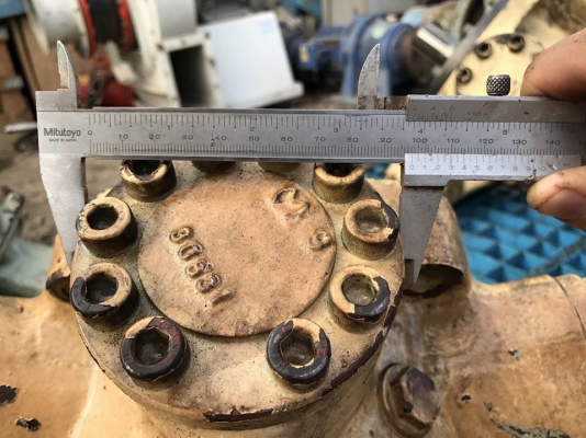 มอเตอร์ไฮดรอลิคปั้ม5ดาว Kawasaki JAPAN เบอร์ 4 ถอดจากไลน์ฉีดสดแน่น!!