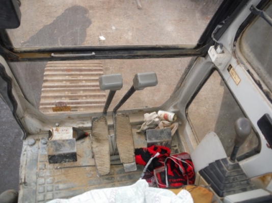 Kobelco SK300LC รถขุดสั่งนำเข้าโทร. 080-6565422 (หนิง)