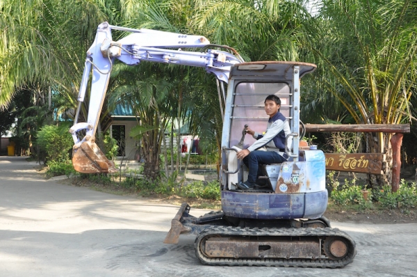 ลดกระหน่ำ!!HITACHI EX30UR-2(pc30)(คอนโทลน้ำมัน)(ปั้มนิ้ว)(บูมสไลด์)สวยเดิมจากญี่ปุ่น100\% ทำงานสมบูรณ์ทุกระบบ รับรองไม่ผิดหวัง 265,000 เท่านั้น!! ลดกระหน่ำ!!HITACHI EX30UR-2(pc30)(คอนโทลน้ำมัน)(ปั้มนิ้ว)(บูมสไลด์)สวยเดิมจากญี่ปุ่น100\% ทำงานสมบูรณ์ทุกระบบ รับรองไม่ผิดหวัง 265,000 เท่านั้น!!