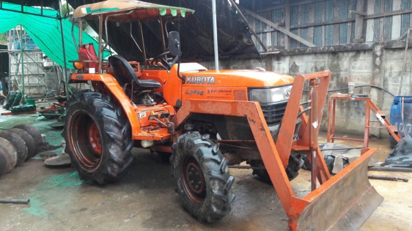 ขายรถไถ Kubota L3408 สภาพดีสวยๆๆอุปกรณ์ครบ 3 ชิ้น มีเล่มพร้อมโอนครับ