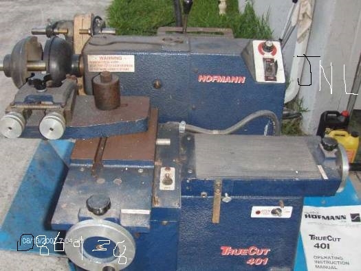 ขายเครื่องเจียรจานเบรค HOF MANN ราคา 85000 ขายเครื่องเจียรจานเบรค HOF MANN ราคา 85000