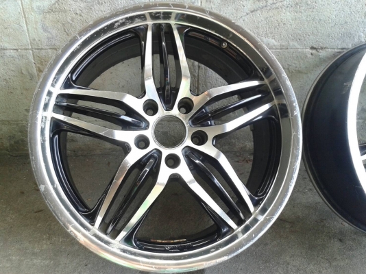 ขอบ18นิ้ว5รู114 ชุดนี้ ราคา 7900 บาท