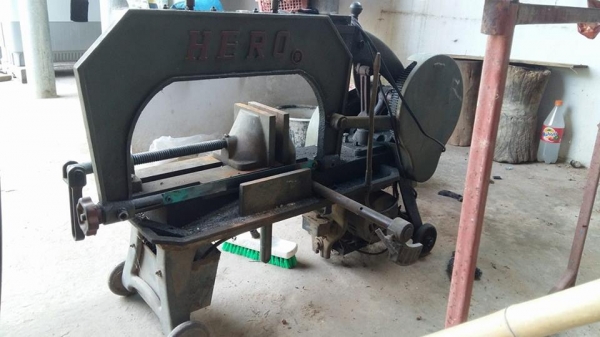 ขายเลื่อยชัก