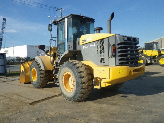 ขาย : รถตัก ยี่ห้อ : Hitachi รุ่น : ZW180 ขาย : รถตัก ยี่ห้อ : Hitachi รุ่น : ZW180