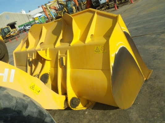 ขาย : รถตัก ยี่ห้อ : Hitachi รุ่น : ZW180 ขาย : รถตัก ยี่ห้อ : Hitachi รุ่น : ZW180