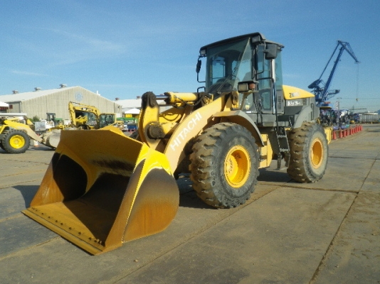 ขาย : รถตัก ยี่ห้อ : Hitachi รุ่น : ZW180 ขาย : รถตัก ยี่ห้อ : Hitachi รุ่น : ZW180