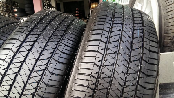 ขายล้อแม็กป้ายแดง trailblazer 18" พร้อมยางปี16  สนใจติดต่อ ร้าน ก.เจริญการยางครับ 081-3747940