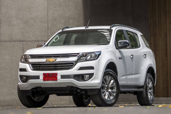 ขายล้อแม็กป้ายแดง trailblazer 18" พร้อมยางปี16  สนใจติดต่อ ร้าน ก.เจริญการยางครับ 081-3747940