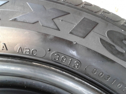 ล้อกะทะขอบ15นิ้ว4รู100 พร้อมยาง ชุุดนี้ ราคา 1900 บาท