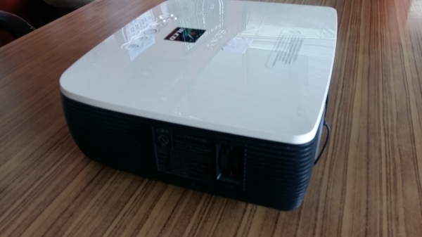 ขาย เครื่องฉายโปรเจคเตอร์ มือสอง Sony รุ่น XGA VPL-EX4 สภาพสวยมากใช้ได้เลยค่ะ ขาย เครื่องฉายโปรเจคเตอร์ มือสอง Sony รุ่น XGA VPL-EX4 สภาพสวยมากใช้ได้เลยค่ะ