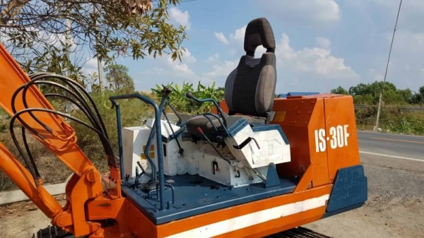 ขายด่วนรถแบคโฮฮิตาชิIHI-IS-30Fคอลโทลสั้นสายมีระบบเต่ากระต่ายเร็วเทียบเท่าPC30รถนอกสถาพดีพร้อมใช้เพิ่งนำเข้ามายังไม่เคยใช้งานในเมืองไทยเลย