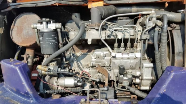 ขายด่วนรถแบคโฮHITACHIฮีตาชิEX55URเทียบเท่าPC60อาร์มสไลย์เบนซ้ายขวาคอลโทลสั้นปั้มนี้วปั้มแรงประหยัดชั่วโม่งทำงานน้อยแค่8,234รถนอกเพิ่งนำเข้ามาใหม่ยังไม่เคยใช้งานในเมืองไทยเลย