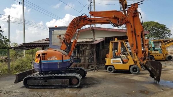 ขายด่วนรถแบคโฮHITACHIฮีตาชิEX55URเทียบเท่าPC60อาร์มสไลย์เบนซ้ายขวาคอลโทลสั้นปั้มนี้วปั้มแรงประหยัดชั่วโม่งทำงานน้อยแค่8,234รถนอกเพิ่งนำเข้ามาใหม่ยังไม่เคยใช้งานในเมืองไทยเลย