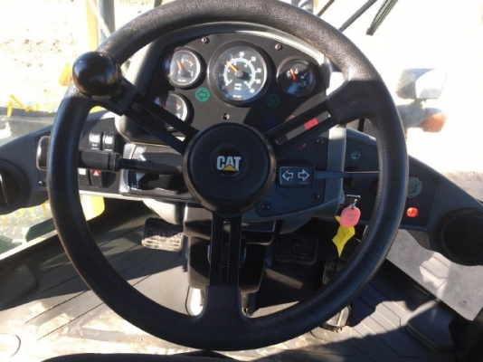 ขายรถตักล้อยาง CAT 910Hรถนอกนำเข้าจากญี่ปุ่น สภาพสวยพร้อมใช้ มีVDOการทำงานครับ ขายรถตักล้อยาง CAT 910Hรถนอกนำเข้าจากญี่ปุ่น สภาพสวยพร้อมใช้ มีVDOการทำงานครับ