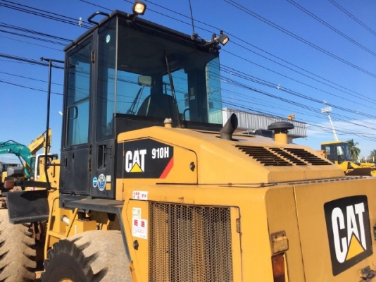 ขายรถตักล้อยาง CAT 910Hรถนอกนำเข้าจากญี่ปุ่น สภาพสวยพร้อมใช้ มีVDOการทำงานครับ ขายรถตักล้อยาง CAT 910Hรถนอกนำเข้าจากญี่ปุ่น สภาพสวยพร้อมใช้ มีVDOการทำงานครับ