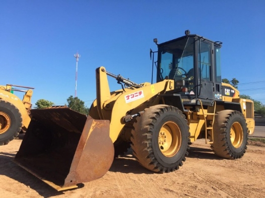 ขายรถตักล้อยาง CAT 910Hรถนอกนำเข้าจากญี่ปุ่น สภาพสวยพร้อมใช้ มีVDOการทำงานครับ ขายรถตักล้อยาง CAT 910Hรถนอกนำเข้าจากญี่ปุ่น สภาพสวยพร้อมใช้ มีVDOการทำงานครับ