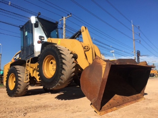 ขายรถตักล้อยาง CAT 910Hรถนอกนำเข้าจากญี่ปุ่น สภาพสวยพร้อมใช้ มีVDOการทำงานครับ ขายรถตักล้อยาง CAT 910Hรถนอกนำเข้าจากญี่ปุ่น สภาพสวยพร้อมใช้ มีVDOการทำงานครับ