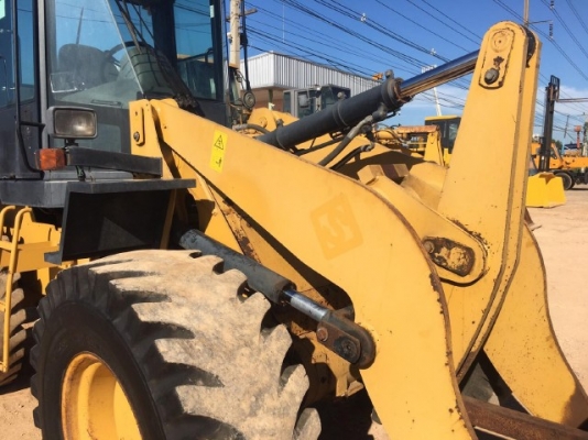 ขายรถตักล้อยาง CAT 910Hรถนอกนำเข้าจากญี่ปุ่น สภาพสวยพร้อมใช้ มีVDOการทำงานครับ ขายรถตักล้อยาง CAT 910Hรถนอกนำเข้าจากญี่ปุ่น สภาพสวยพร้อมใช้ มีVDOการทำงานครับ