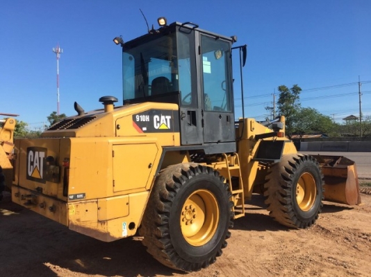 ขายรถตักล้อยาง CAT 910Hรถนอกนำเข้าจากญี่ปุ่น สภาพสวยพร้อมใช้ มีVDOการทำงานครับ ขายรถตักล้อยาง CAT 910Hรถนอกนำเข้าจากญี่ปุ่น สภาพสวยพร้อมใช้ มีVDOการทำงานครับ