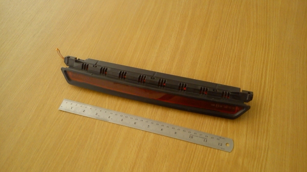 ไฟเบรคหลังดวงที่สาม VW PASSAT แวน