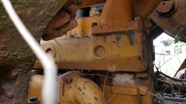 ขายแทรคเตอร์ CAT 951B สภาพพร้อมใช้งาน เครื่องดี ราคาคุยกันได้ครับ