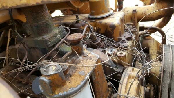 ขายแทรคเตอร์ CAT 951B สภาพพร้อมใช้งาน เครื่องดี ราคาคุยกันได้ครับ