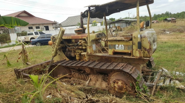 ขาย แทรคเตอร์ CAT D4D ฝาบาง จอดไว้ไม่ค่อยได้ใช้งาน เอกสารใบซื้อขาย ราคาต่อรองได้ครับ