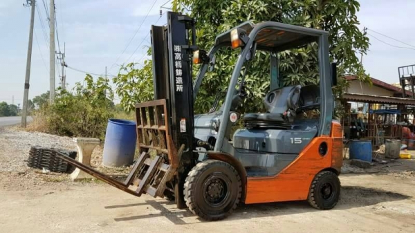 ขายด่วนรถยก TOYOTA 8FG15ยก1.5ตันเสาสูง3เมตรยางตันใหม่4เส้นงากะดกได้เกียรออโต้รถนอกนำเข้ายังไม่เคยใช้งานในเมืองไทยเลย ขายด่วนรถยก TOYOTA 8FG15ยก1.5ตันเสาสูง3เมตรยางตันใหม่4เส้นงากะดกได้เกียรออโต้รถนอกนำเข้ายังไม่เคยใช้งานในเมืองไทยเลย