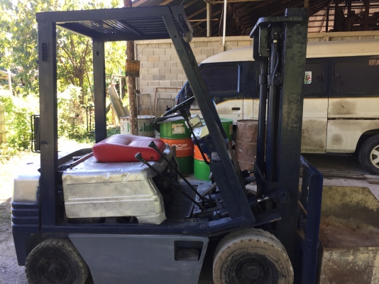 ขายรถฟอ์คลิฟต์ KOMATSU โคมัตสุ 1.5ตัน เครื่องดีเซล ขายรถฟอ์คลิฟต์ KOMATSU โคมัตสุ 1.5ตัน เครื่องดีเซล