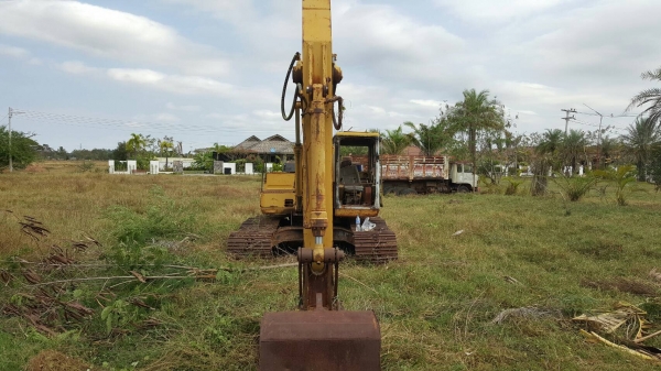 ขาย แบคโฮ CAT EL200B เครื่อง 6D16 195 แรงม้า ปั้มดี รถใช้งานได้ เอกสารใบซื้อขายครับ ขาย แบคโฮ CAT EL200B เครื่อง 6D16 195 แรงม้า ปั้มดี รถใช้งานได้ เอกสารใบซื้อขายครับ