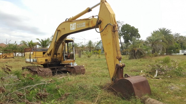 ขาย แบคโฮ CAT EL200B เครื่อง 6D16 195 แรงม้า ปั้มดี รถใช้งานได้ เอกสารใบซื้อขายครับ ขาย แบคโฮ CAT EL200B เครื่อง 6D16 195 แรงม้า ปั้มดี รถใช้งานได้ เอกสารใบซื้อขายครับ