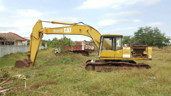 ขาย แบคโฮ CAT EL200B เครื่อง 6D16 195 แรงม้า ปั้มดี รถใช้งานได้ เอกสารใบซื้อขายครับ ขาย แบคโฮ CAT EL200B เครื่อง 6D16 195 แรงม้า ปั้มดี รถใช้งานได้ เอกสารใบซื้อขายครับ