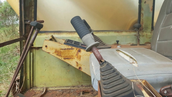 ขาย แบคโฮ CAT EL200B เครื่อง 6D16 195 แรงม้า ปั้มดี รถใช้งานได้ เอกสารใบซื้อขายครับ ขาย แบคโฮ CAT EL200B เครื่อง 6D16 195 แรงม้า ปั้มดี รถใช้งานได้ เอกสารใบซื้อขายครับ