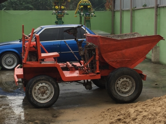 ขายรถ ดั้มเปอร์ เครื่องคูโบต้า  9.5แรง ดั้มได้ ขับเคลื่อนสองล้อ 4 เกรยร์ หน้า +หลัง