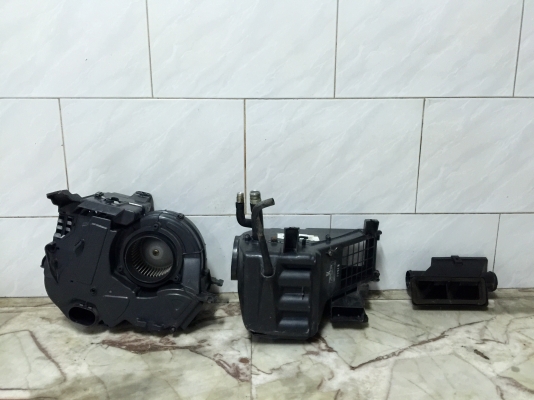 ขายตู้แอร์พร้อมคอยล์เย็น DAIHATSU MIRA L80 ตรงรุ่นเลย ขายตู้แอร์พร้อมคอยล์เย็น DAIHATSU MIRA L80 ตรงรุ่นเลย