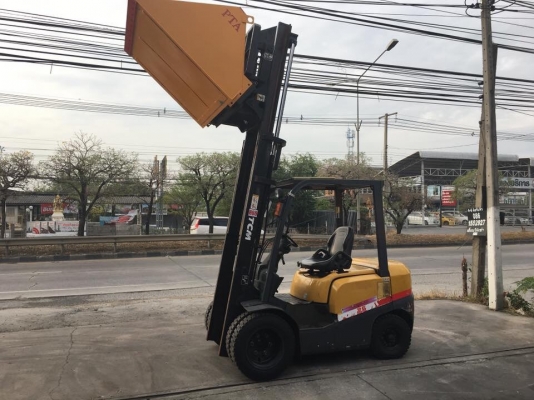 ขายรถโฟล์คลิฟท์ตักยางพารารถสำหรับตักยางพาราตักยางก้อนตักยางถ้วยตักขี้ยาง