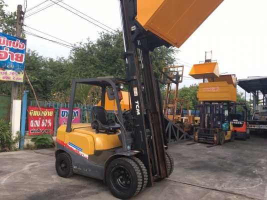 ขายรถโฟล์คลิฟท์ตักยางพารารถสำหรับตักยางพาราตักยางก้อนตักยางถ้วยตักขี้ยาง