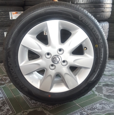 ขายล้อNISSAN March 15 พร้อมยางใหม่ปี16   4 ล้อ