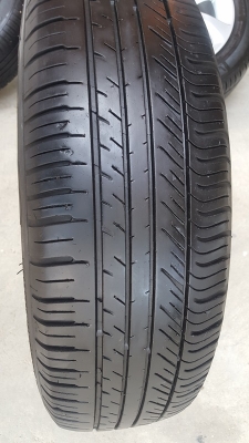 ขายล้อNissan March15"Top ยางปี15 4 ล้อ