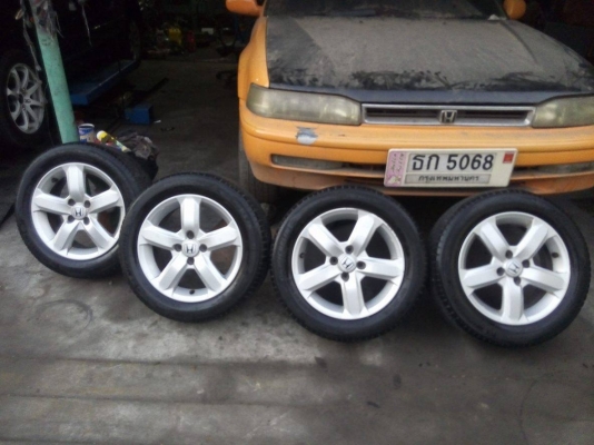 ล้อเดิมขอบ 15 ใส่รถ 4 รู 100 ได้หลายรุ่น พร้อมยาง 3900 บาท