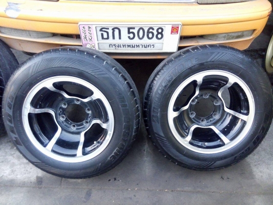 แม็กกระบะ 15 กว้าง 8.5 พร้อมยาง 5900 บาท