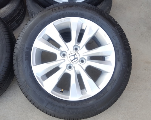 ขายล้อHONDA CITY 15 ยางปี  14 4 ล้อ