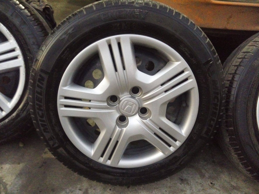 ล้อกระทะพร้อมฝาครอบ พร้อมยางสวยปี 13 พร้อมใช้