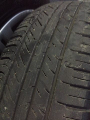 ล้อกระทะพร้อมฝาครอบ พร้อมยางสวยปี 13 พร้อมใช้