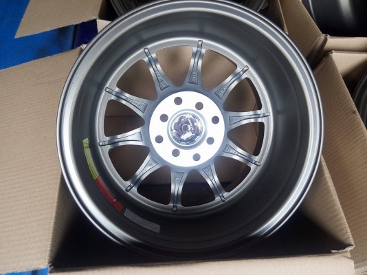 แม็กใหม่ CE28 ฮิตติดเทรนด์ สีน้ำตาลขอบชา ใส่รถได้หลายรุ่น